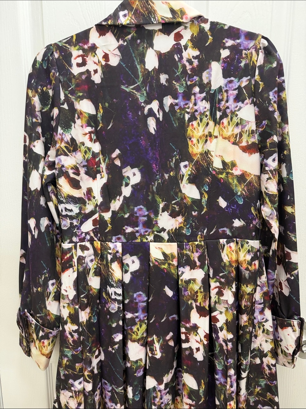 Black Floral Long-Sleeve Midi Dress with tags - Picture 8 of 10